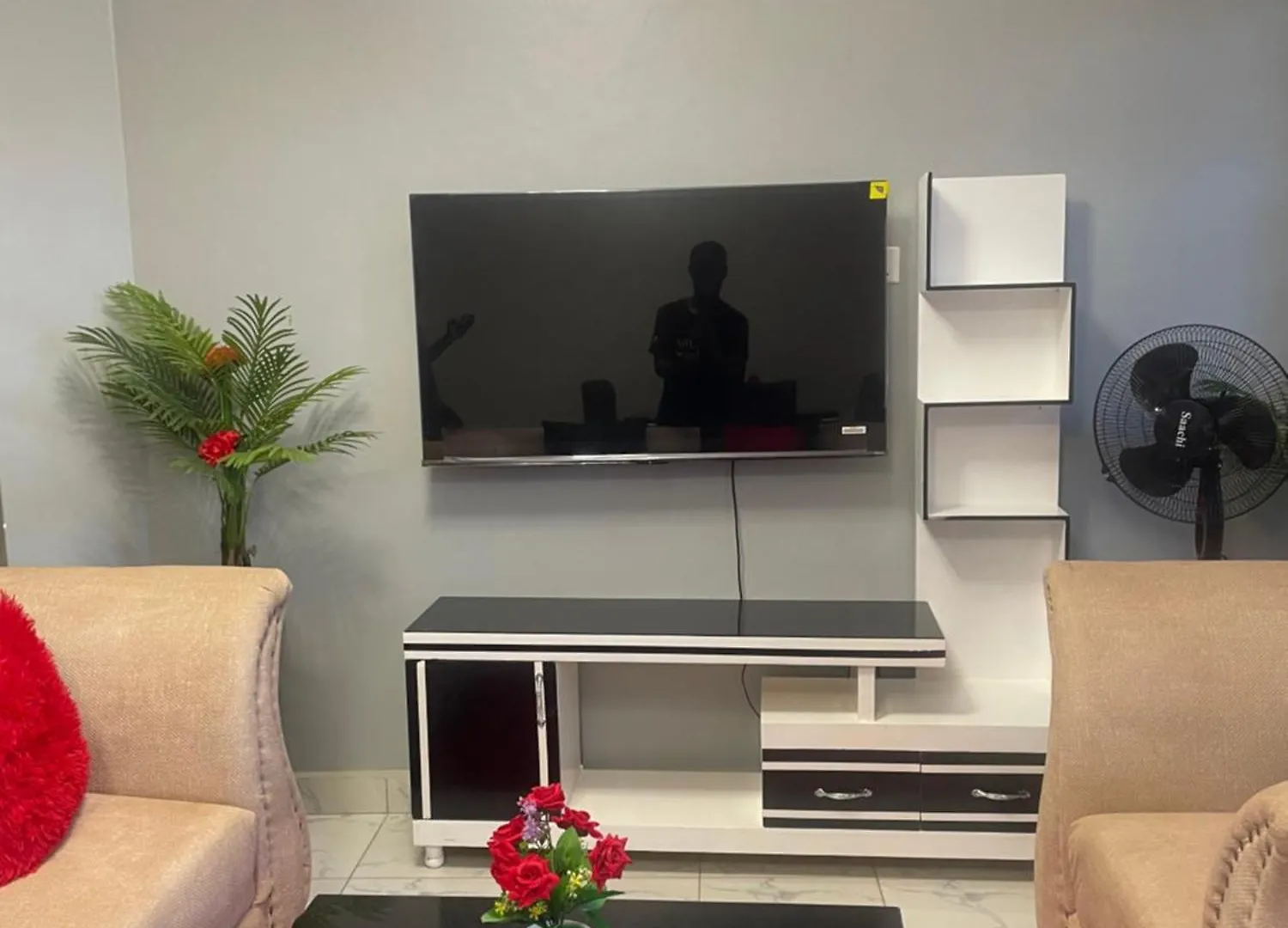 Joy Nba Apartments كامبالا