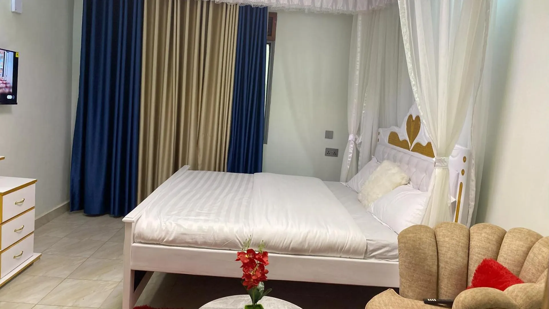 Joy Nba Apartments كامبالا 0*,