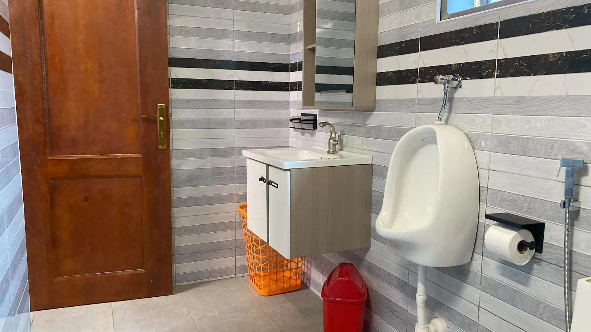 Joy Nba Apartments كامبالا